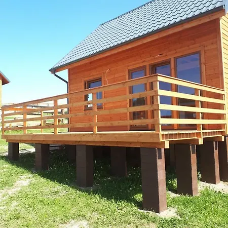 Caloroczny Dom Letniskowy フミエルノ