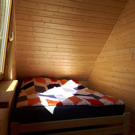 Caloroczny Dom Letniskowy 別荘